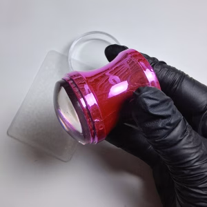 Sello alto 4cm de diametro, goma pegajosa con raspador, colores aleatorios